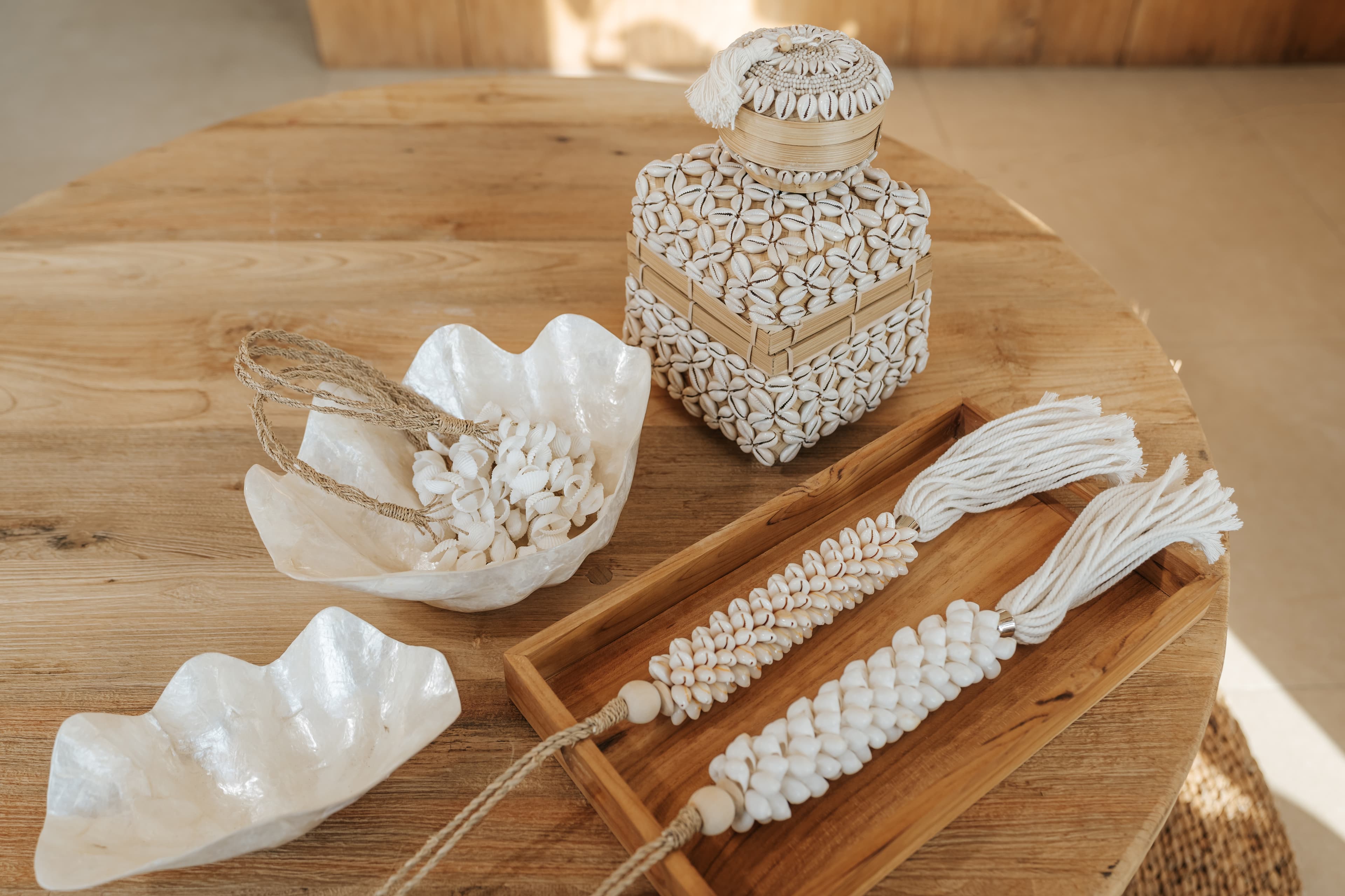 Decorative Objects & Home Accents